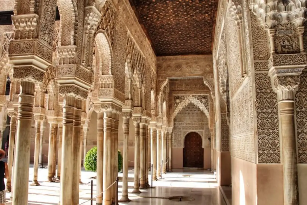Alhambra Sarayı