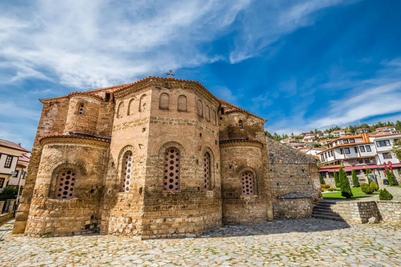 Sveta Sofya Kilisesi: Ohrid'in Bizans dönemine ait tarihi katedrali